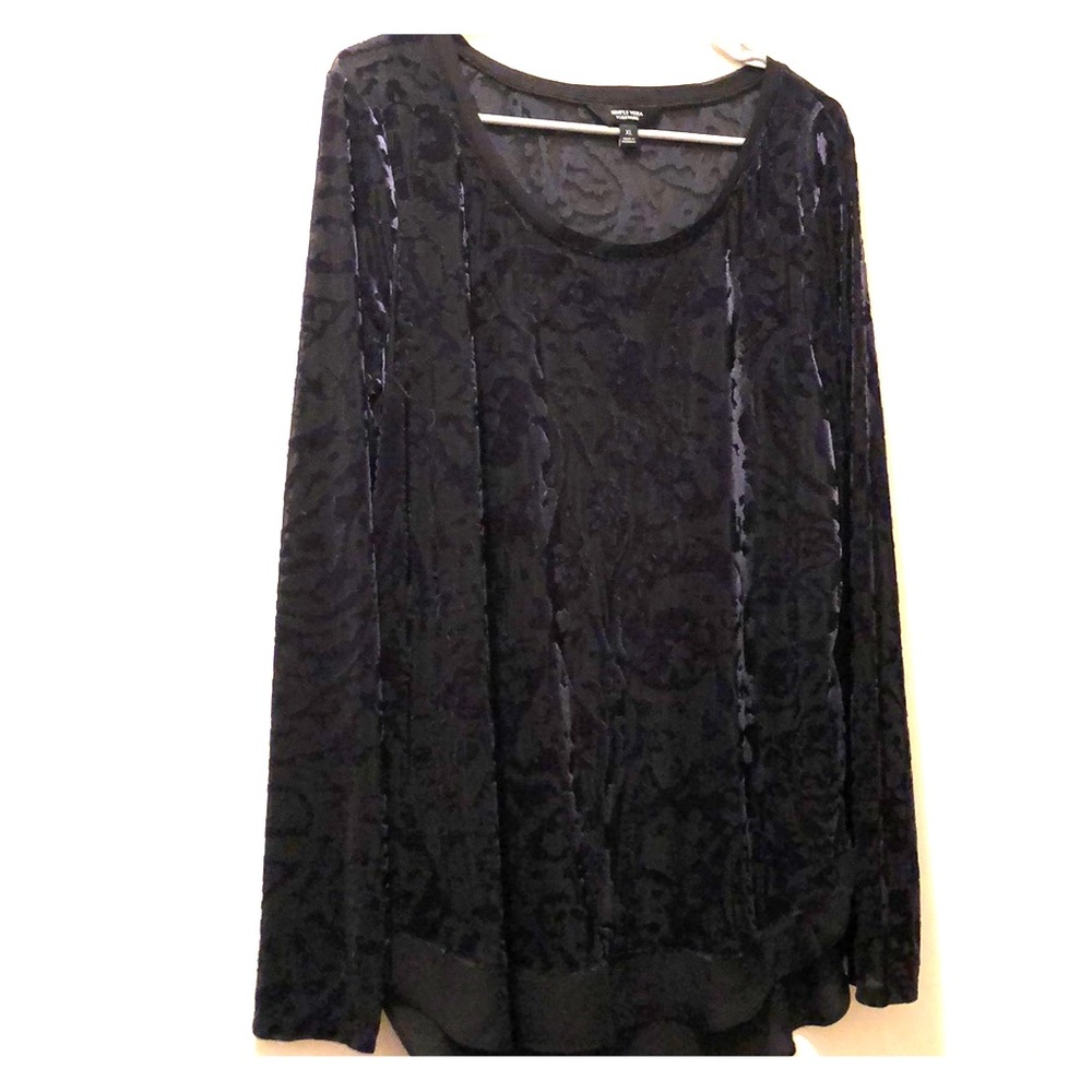 Simply Vera/Vera Wang dressy top sheer bottom hem - Picture 4 of 4